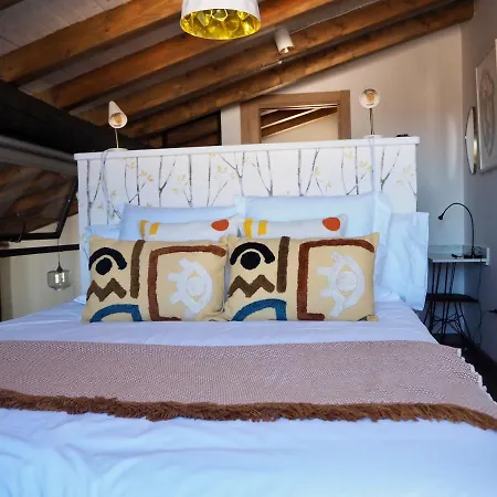 El Penthouse De La Casa Rebonita * 칸델레리오